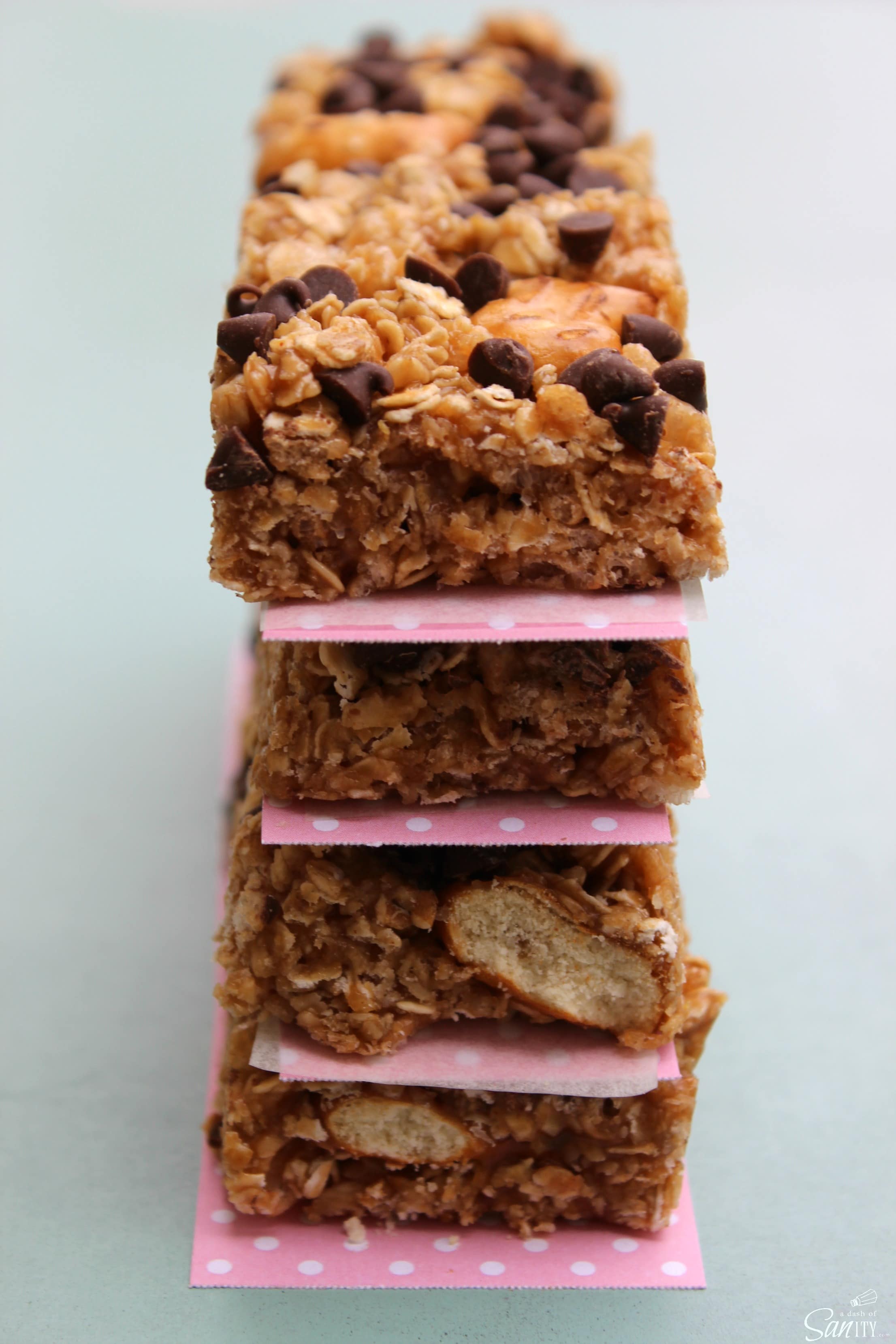 chewy pretzel peanut butter granola bars by a dash of sanity