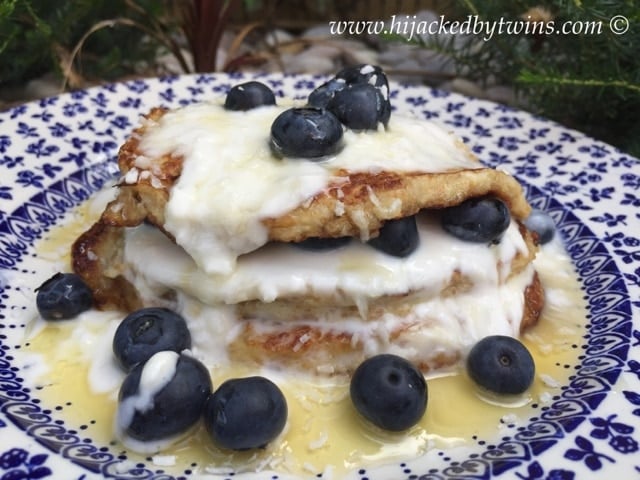 blueberry & coconut pancakes by hijacked by twins