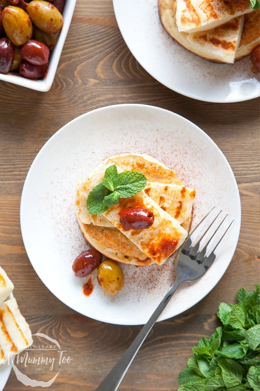 These gluten-free meze-inspired crumpets are a wonderful Monday morning pick me up brunch!