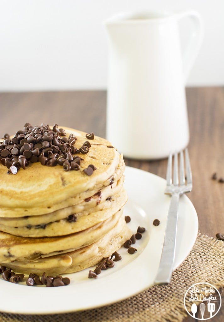 peanut butter chocolate chip pancakes by like mother like daughter