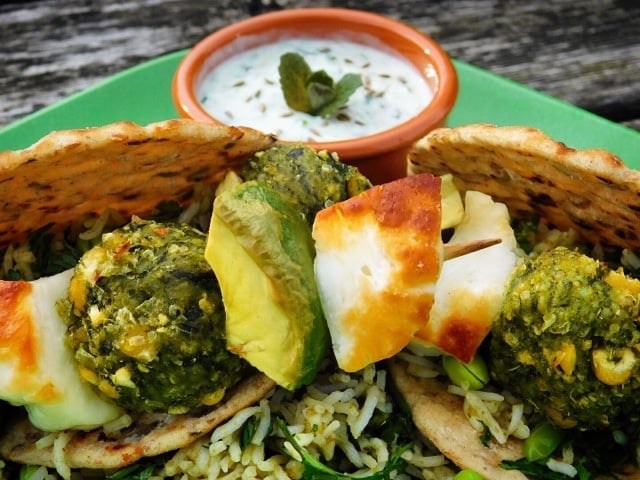 Super Greens, Halloumi and Avocado Skewers with Thai Green Rice by Foodie Quine