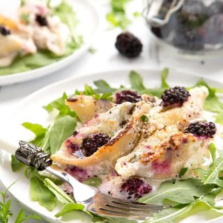 Ricotta blackberry stuffed giant pasta shells