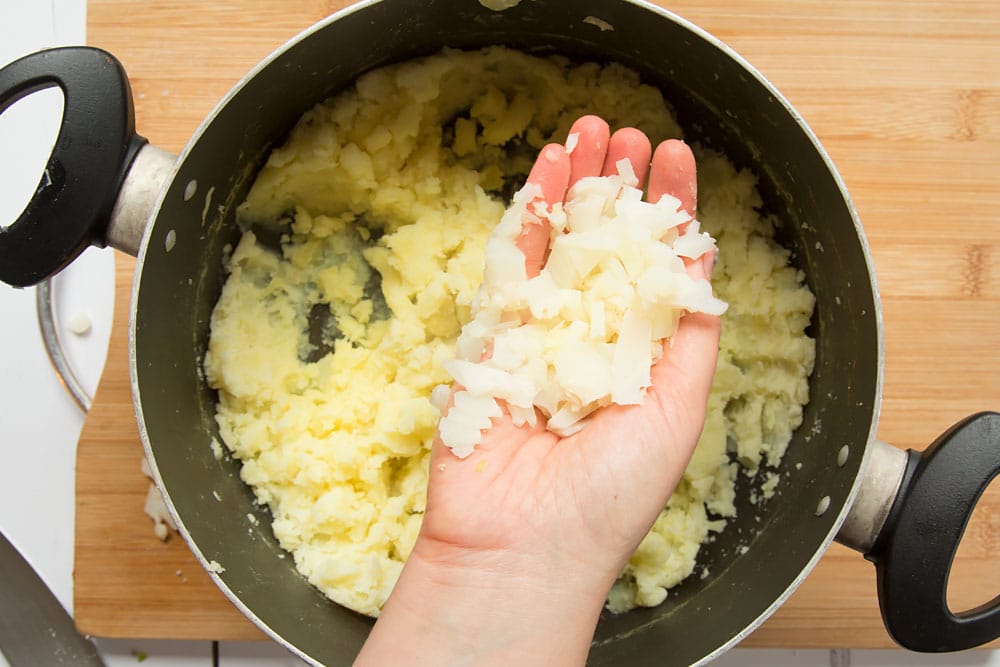 Soft cauliflower hearts are added to the root mash