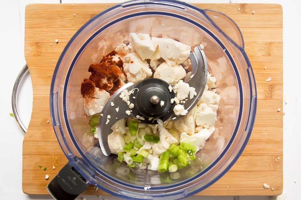 Preparing the no waste veggie sausages