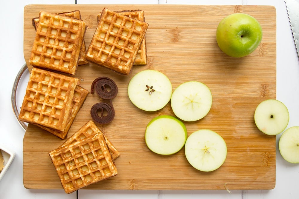 Sliced apple creates the 'burger' of these waffle apple burgers