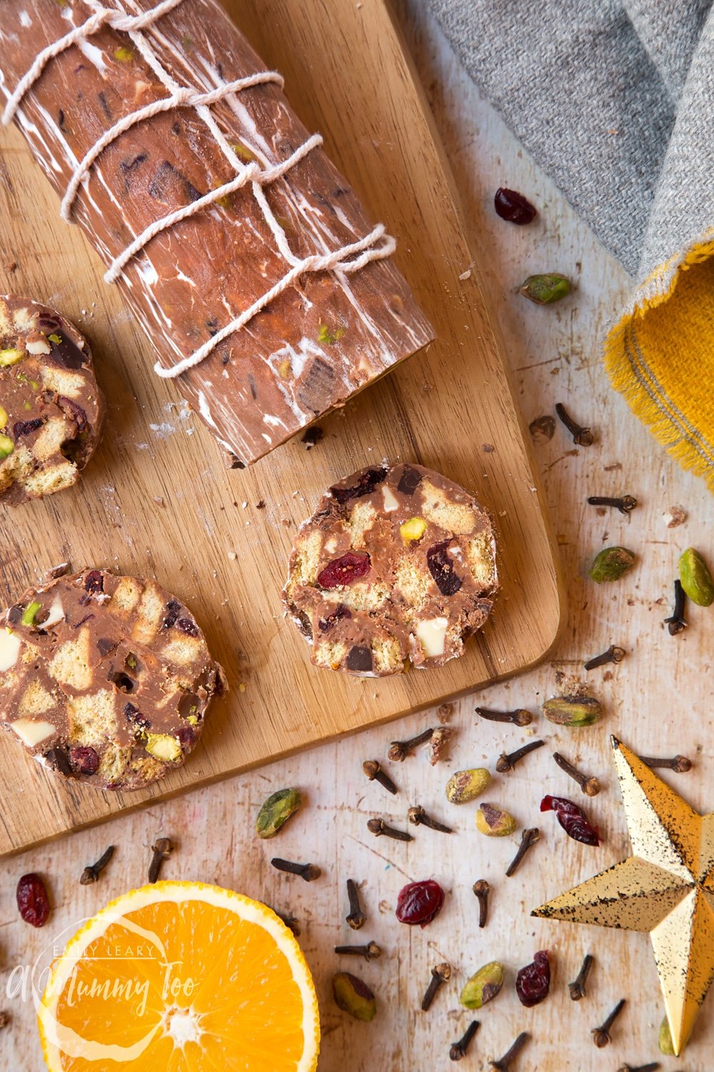 To serve your Christmas spiced chocolate salami, cut into slices