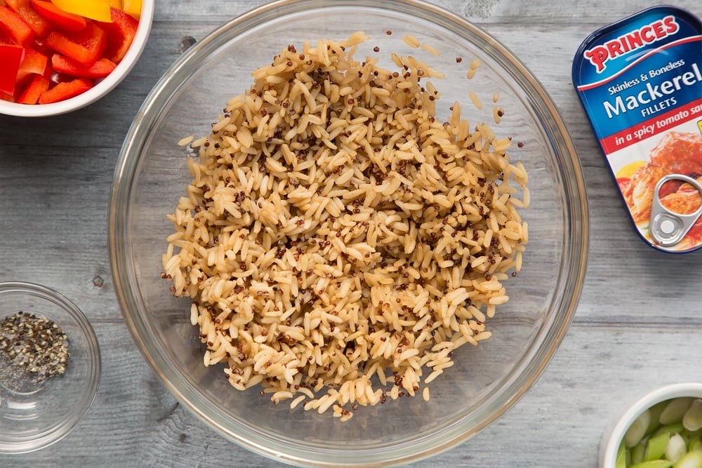 Microwaved rice - you can use white or brown for this spicy tomato mackerel with rice dish