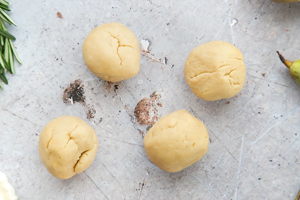 Rolls of dough for the rosemary goat's cheese tarts