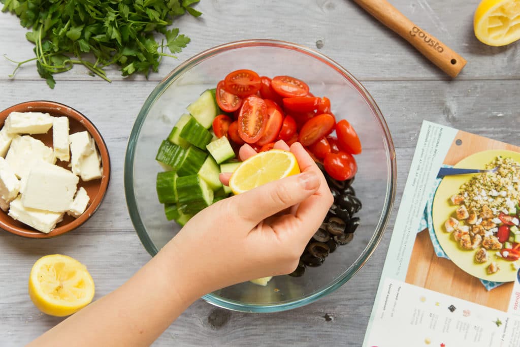 Add lemon juice to the bowl