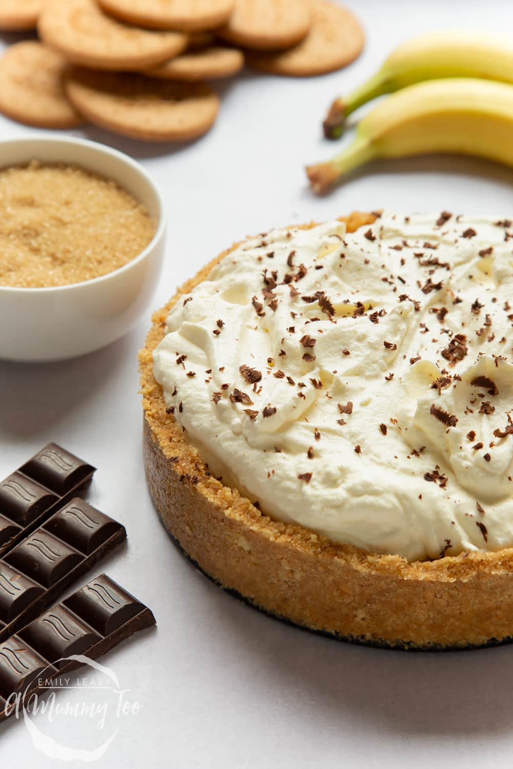 The perfect classic banoffee pie recipe - full pie showing the biscuit crust