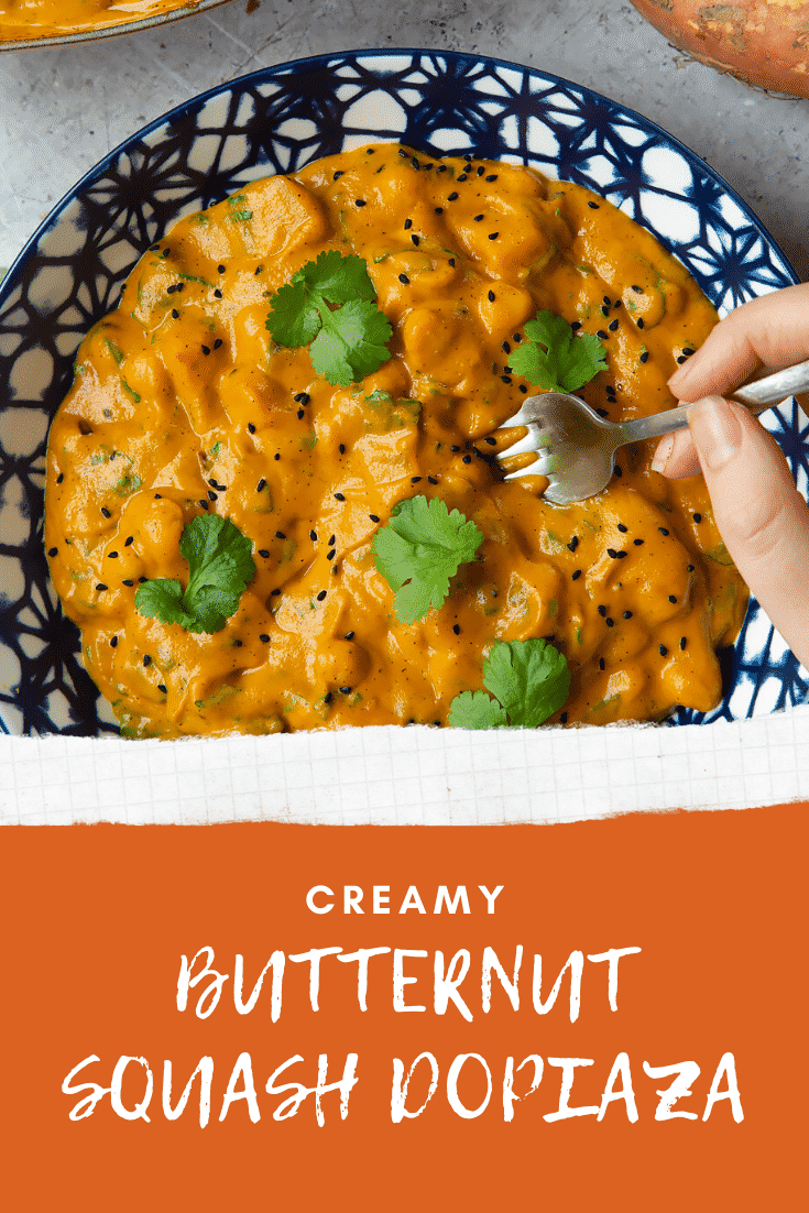 graphic text CREAMY BUTTERNUT SQUASH & CHICKPEA DOPIAZA QUICK RECIPE STEP-BY-STEP GUIDE with overhead shot of the recipe in a blue bowl.