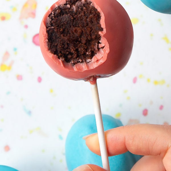 Can You Freeze Cake Pops?