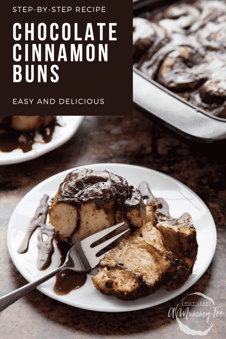 graphic text step-by-step recipe CHOCOLATE CINNAMON BUNS above Overhead shot with chocolate cinnamon buns cut in half with website URL below