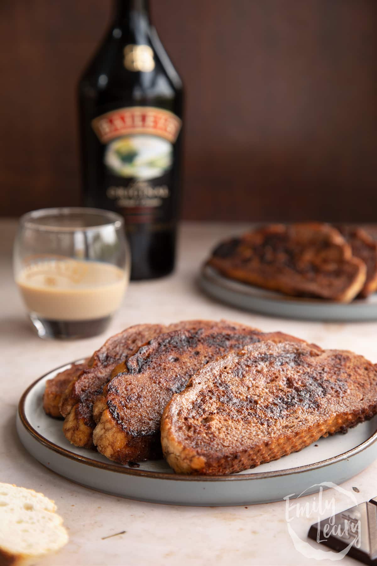 The finished Baileys French toast served on a decoative plate.