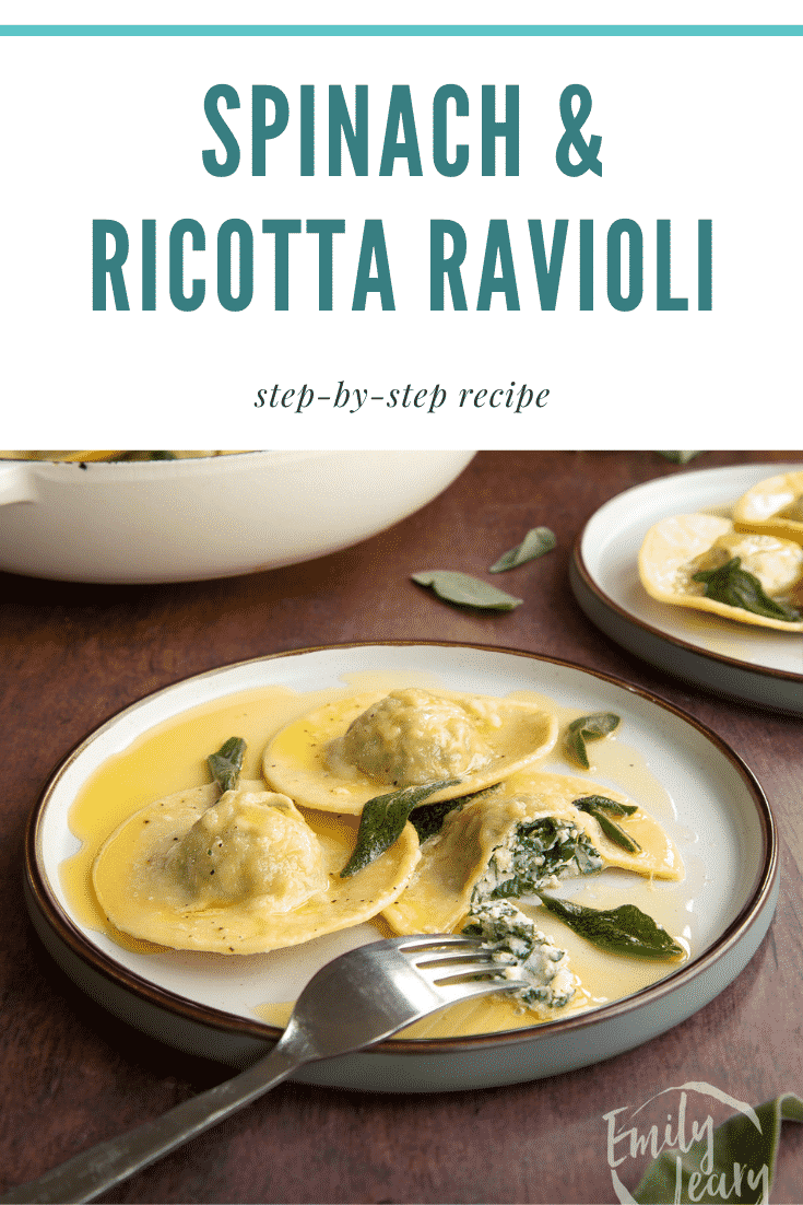 Pinterest image for the spinach and ricotta ravioli.