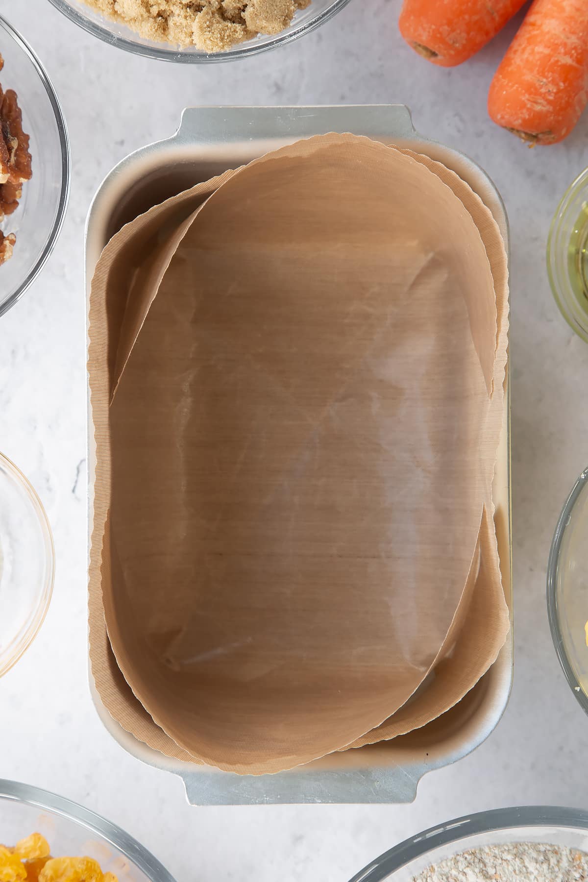 a 1lb loaf tin greased and lined with parchment paper.