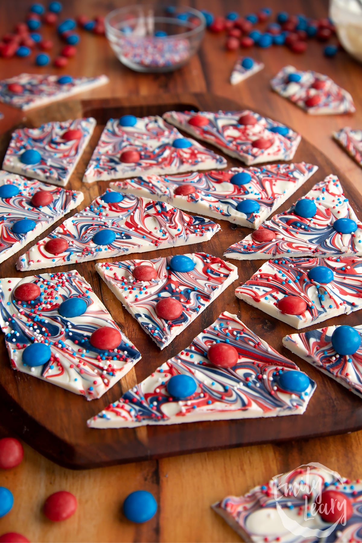 Side on shot of the finished red, white and blue bark.