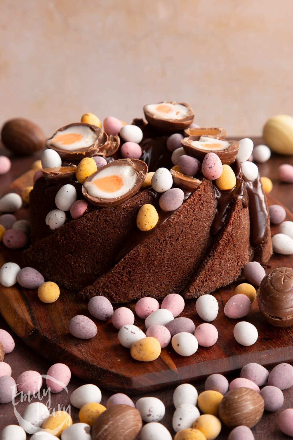 Easter Bundt Cake Recipe in2.wales