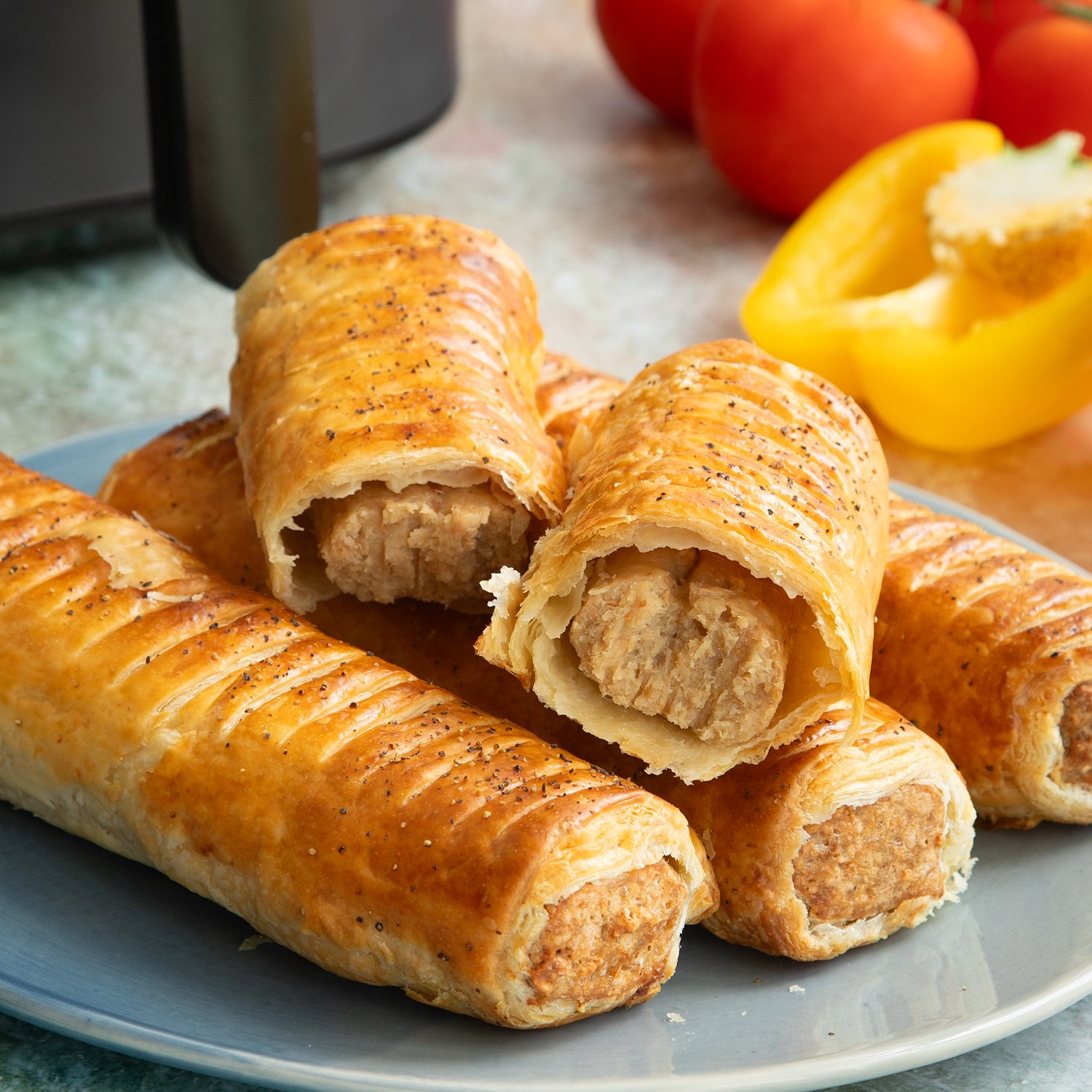 air-fryer-vegetarian-sausage-rolls-SQUARE.jpg